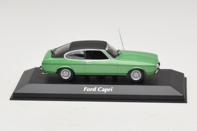 Ford Capri II Zielony Metalik Maxichamps 1:43 940081200 Metal