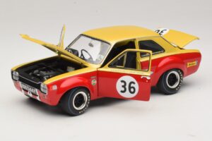 Ford Escort Mk1 TC #36 F. Gardner / D. Glemser Grand Prix der Tourenwagen 1968 Minichamps 1:18 100688136 Metal — zdjęcie 2 z 8