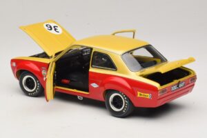 Ford Escort Mk1 TC #36 F. Gardner / D. Glemser Grand Prix der Tourenwagen 1968 Minichamps 1:18 100688136 Metal — zdjęcie 5 z 8