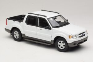 Ford Explorer Sport Trac Biały Maisto 1:18 36891 Metal — zdjęcie 6 z 8