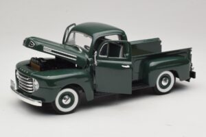 Ford F-1 Zielony Road Legends 1:18 92218 Metal — zdjęcie 2 z 8