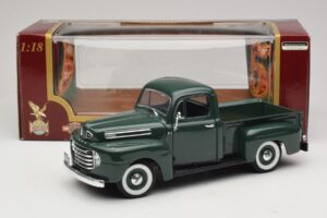 Ford F-1 Zielony Road Legends 1:18 92218 Metal — zdjęcie 8 z 8