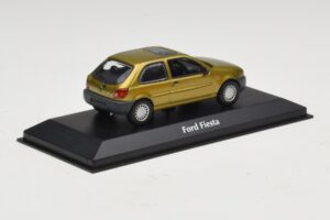 Ford Fiesta Mk4 Złoty Maxichamps 1:43 940085060 Metal — zdjęcie 2 z 5