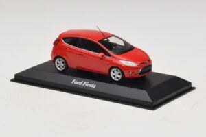 Ford Fiesta Mk7 Czerwony Maxichamps 1:43 940088000 Metal — zdjęcie 3 z 5