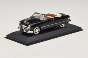 Ford FL Kabriolet Czarny Minichamps 1:43 400082231 Metal — zdjęcie 2 z 5