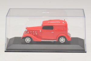 Ford Hot Rod Czerwony Minichamps 1:43 400142264 Metal — zdjęcie 4 z 5