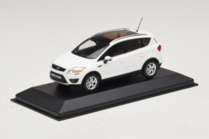 Ford Kuga Mk1 Biały Edycja Dealerska Minichamps 1:43 KUGA002 Metal — zdjęcie 2 z 5