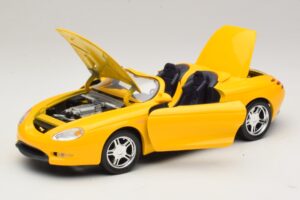 Ford Mustang Mach III Kabriolet Żółty Maisto 1:18 32815 Metal — zdjęcie 2 z 8