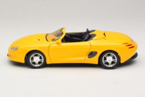 Ford Mustang Mach III Kabriolet Żółty Maisto 1:18 32815 Metal — zdjęcie 4 z 8