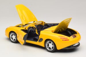 Ford Mustang Mach III Kabriolet Żółty Maisto 1:18 32815 Metal — zdjęcie 5 z 8