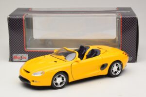 Ford Mustang Mach III Kabriolet Żółty Maisto 1:18 32815 Metal — zdjęcie 8 z 8