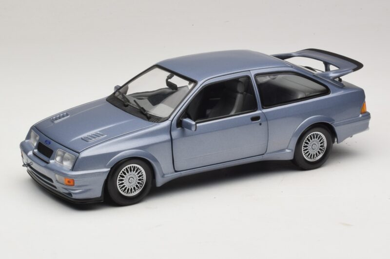 Ford Sierra RS Cosworth Niebieski Minichamps 1:18 150084072 Metal