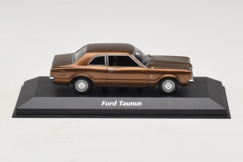 Ford Taunus TC Brązowy Metalik Maxichamps 1:43 940081300 Metal