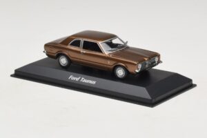 Ford Taunus TC Brązowy Metalik Maxichamps 1:43 940081300 Metal — zdjęcie 3 z 5