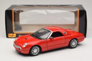 Ford Thunderbird Czerwony Maisto 1:18 31620 Metal — zdjęcie 8 z 8