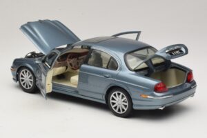 Jaguar S-Type X200 Niebieski Maisto 1:18 31865 Metal — zdjęcie 5 z 8