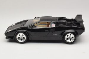 Lamborghini Countach 5000 Quattrovalvole Czarny Bburago 1:18 3337 Metal — zdjęcie 4 z 8