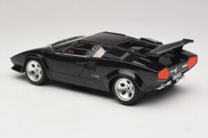 Lamborghini Countach 5000 Quattrovalvole Czarny Bburago 1:18 3337 Metal — zdjęcie 7 z 8