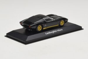 Lamborghini Miura P400 Czarny Maxichamps 1:43 940103000 Metal — zdjęcie 2 z 5