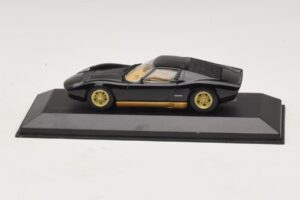 Lamborghini Miura P400 Czarny Minichamps 1:43 430103004 Metal