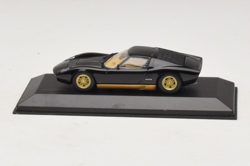 Lamborghini Miura P400 Czarny Minichamps 1:43 430103004 Metal