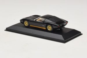 Lamborghini Miura P400 Czarny Minichamps 1:43 430103004 Metal — zdjęcie 3 z 5