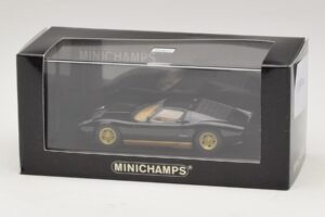 Lamborghini Miura P400 Czarny Minichamps 1:43 430103004 Metal — zdjęcie 5 z 5