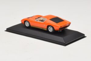 Lamborghini Miura P400 Pomarańczowy Minichamps 1:43 430103002 Metal — zdjęcie 3 z 5
