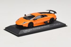 Lamborghini Murcielago LP670-4 SV Pomarańczowy Metalik Minichamps 1:43 400103942 Metal — zdjęcie 2 z 5