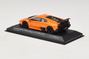 Lamborghini Murcielago LP670-4 SV Pomarańczowy Metalik Minichamps 1:43 400103942 Metal — zdjęcie 3 z 5
