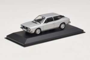 Lancia Beta HPE Srebrny Minichamps 1:43 400125711 Metal — zdjęcie 2 z 5
