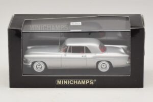 Lincoln Continental Mark II Srebrny Minichamps 1:43 400082301 Metal — zdjęcie 4 z 4