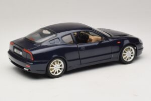 Maserati 3200 GT Niebieski Bburago 1:18 3371-P1 Metal — zdjęcie 3 z 8