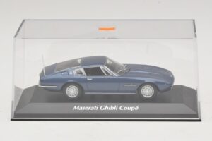 Maserati Ghibli Niebieski Metalik Maxichamps 1:43 940123321 Metal — zdjęcie 4 z 5