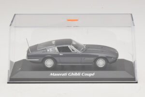 Maserati Ghibli Brązowy Metalik Maxichamps 1:43 940123320 Metal — zdjęcie 4 z 5