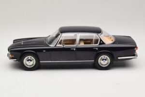 Maserati Quattroporte I Ciemnoniebieski KK-Scale 1:18 KKDC181513 Metal — zdjęcie 3 z 6