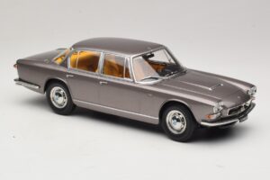 Maserati Quattroporte I Szary Metalik KK-Scale 1:18 KKDC181511 Metal — zdjęcie 4 z 6