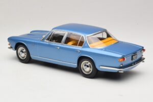 Maserati Quattroporte I Jasnoniebieski Metalik KK-Scale 1:18 KKDC181514 Metal — zdjęcie 5 z 6