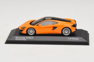 McLaren 570GT Pomarańczowy Minichamps 1:43 537154521 Metal
