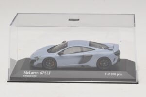 McLaren 675LT Ceramic Grey Minichamps 1:43 537154420 Metal — zdjęcie 4 z 5