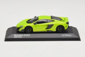 McLaren 675LT Napier Green Minichamps 1:43 537154422 Metal