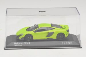 McLaren 675LT Napier Green Minichamps 1:43 537154422 Metal — zdjęcie 4 z 5