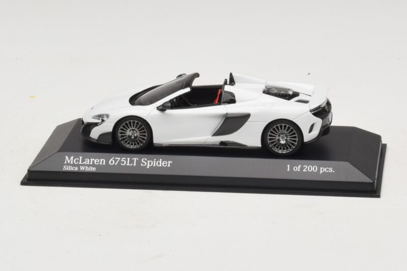 McLaren 675LT Spider Silica White Minichamps 1:43 537154432 Metal