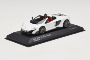 McLaren 675LT Spider Silica White Minichamps 1:43 537154432 Metal — zdjęcie 2 z 5