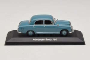 Mercedes 180 W120 Niebieski Maxichamps 1:43 940033102 Metal