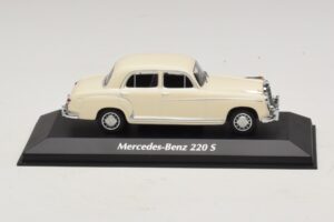Mercedes 220 S W180 Biały Maxichamps 1:43 940033000 Metal