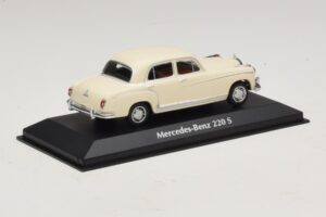 Mercedes 220 S W180 Biały Maxichamps 1:43 940033000 Metal — zdjęcie 2 z 5