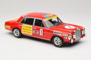 Mercedes 300 SEL 6.8 #1 H. Heyer / Betzler 24 Hours of Nurburgring 1972 Minichamps 1:18 155723401 Metal — zdjęcie 4 z 6