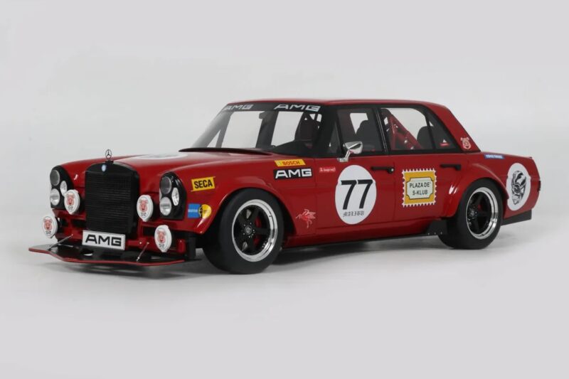 Mercedes 300 SEL W109 Red Pig S-Klub C63 S Mars Red GT Spirit 1:18 GT584 Żywica