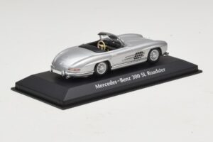 Mercedes 300 SL W198 Roadster Srebrny Maxichamps 1:43 940039030 Metal — zdjęcie 2 z 5